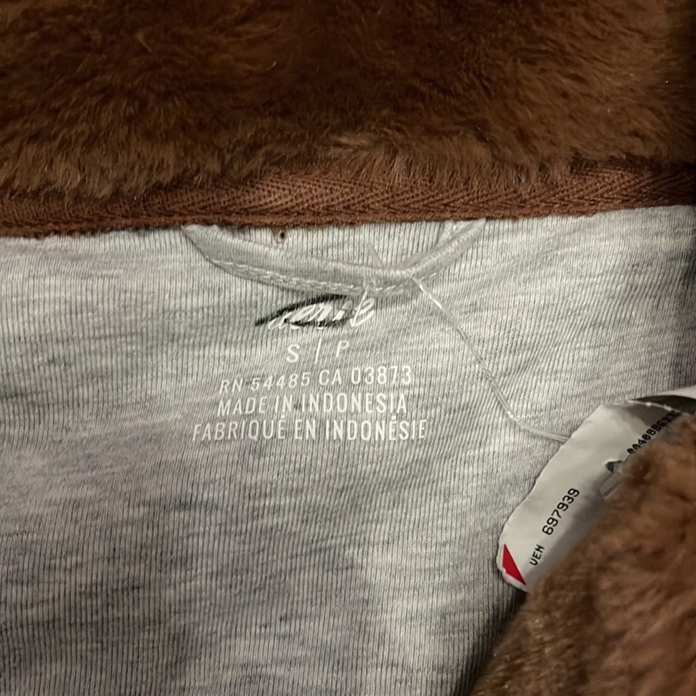Aerie Faux Fur Teddy brown jacket size small SHIPS SAME DAYl - Picture 3 of 8